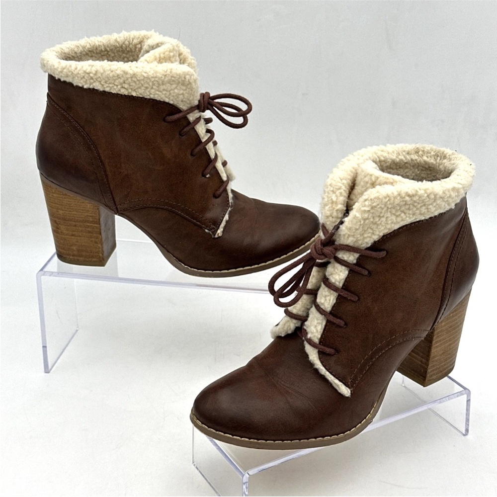 RESTRICTED Leather Ankle Boots Brown Sherpa Fur Trim Chunky Heel Women's Size 7